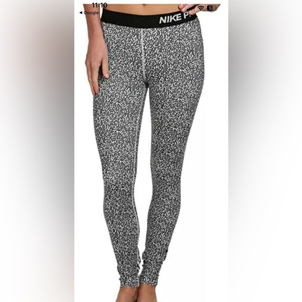 Nike Pro Monochrome Patterned Leggings Small